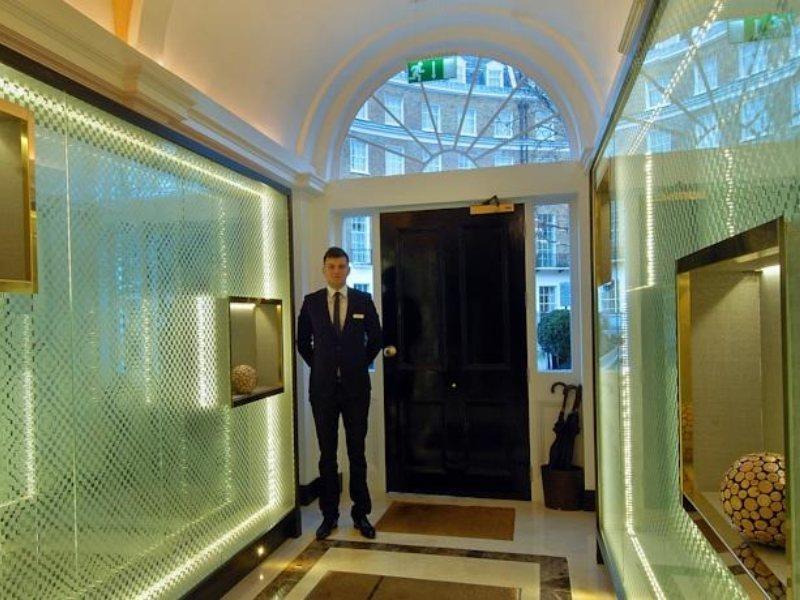 Park Grand Mayfair London Exterior photo The entrance to the hotel